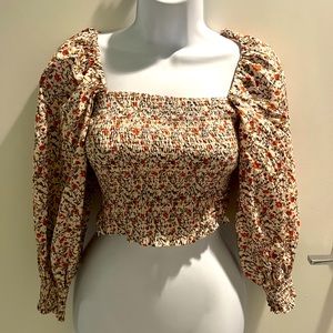 Puff sleeve blouse size XS